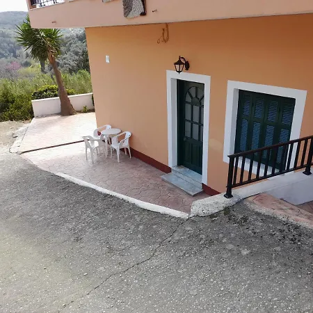 Apartment Alexandros *