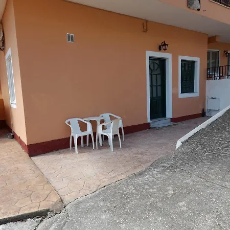 Alexandros Apartment